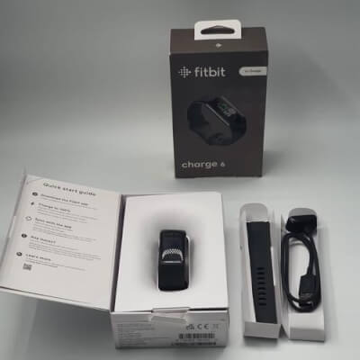 Cumpără acum Brățara fitness Fitbit Charge 6 - Cadou special pentru părinți