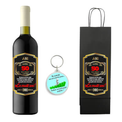 Cumpără Set personalizat sticla vin roșu, Fetească Neagră, breloc succes, punga cadouri